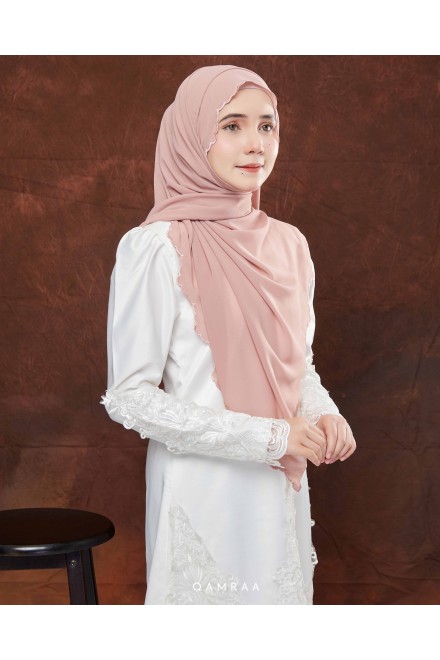 SELENDANG KUNTOM PEACH PUFF